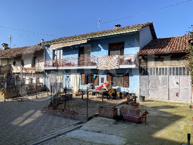 Foto Casa indipendente in Meane, Cherasco Meane di 140 m² con 7 locali