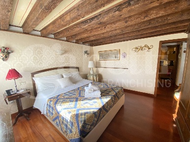 Foto Appartamento in Castello, Venezia di 70 m² con 3 locali in vendita