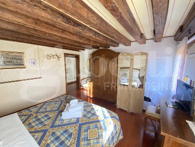 Foto Appartamento in Castello, Venezia di 70 m² con 3 locali in vendita