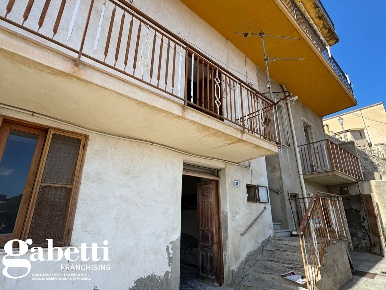 Foto Casa indipendente in Via Salita Giuseppe Arimondi 21, Patti Centro