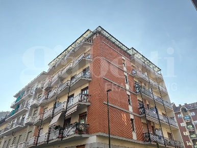 Foto Appartamento in Sestriere, Torino San Paolo di 117 m² con 4 locali