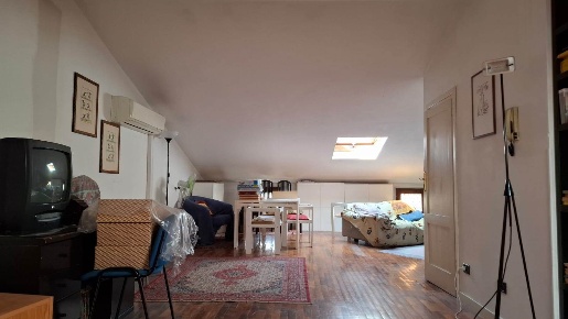 Foto Villa unifamiliare a Prato Narnali - Viaccia di 250 m² con 7 locali