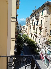 Foto Appartamento in via francesco paolo volpe 22, Salerno Centro di 100 m²