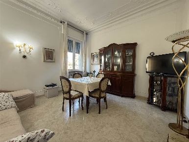 Foto Appartamento in Via bretti 36, Vigevano Semicentro di 240 m²