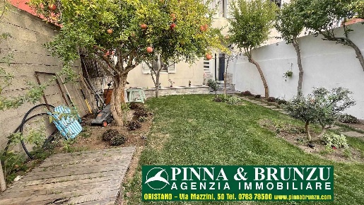 Foto Villa unifamiliare a San Vero Milis Centro di 100 m² con 5 locali