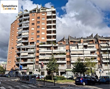 Foto Appartamento in Corso Umbria, Torino Don Bosco di 51 m² con 2 locali