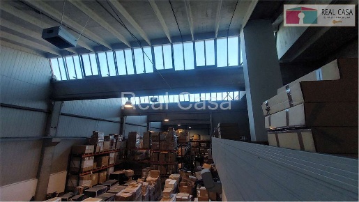 Foto Capannone industriale in Strada Canaletto Sud, Modena Sacca - Stazione