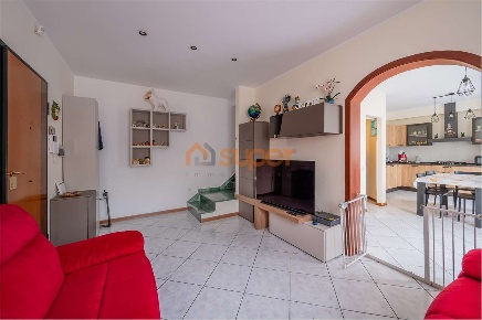 Foto Appartamento in Via Giuseppe Flamini, Perugia di 102 m² con 3 locali