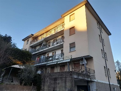 Foto Appartamento in Riago 48, Varese Giubiano - San Carlo di 75 m²