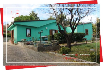 Foto Villa unifamiliare in VIA DELLA BOTTE SNC, Potenza di 181 m²