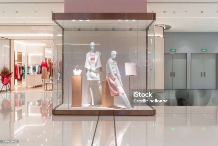 Foto Negozio in ponte di rialto, Venezia San Marco di 184 m² con 9 locali