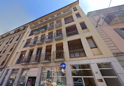Foto Appartamento a Voghera Centro Storico di 85 m² con 4 locali in vendita
