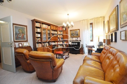 Foto Appartamento a Lucca San Vito di 110 m² con 5 locali in vendita