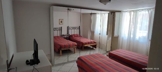 Foto Appartamento a Camaiore Lido di Camaiore di 61 m² con 5 locali