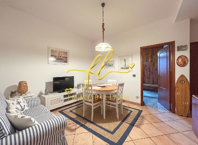 Foto Appartamento a Marciana Centro di 54 m² con 5 locali in vendita
