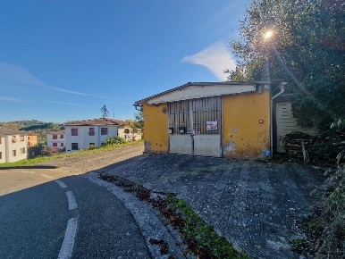 Foto Capannone industriale a Crespina Lorenzana Crespina di 164 m²