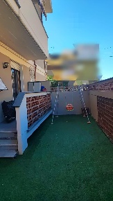 Foto Appartamento a Carrara Avenza di 65 m² con 3 locali in vendita