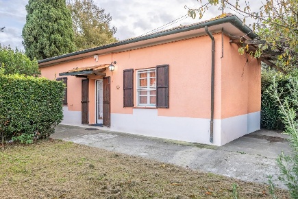 Foto Casa indipendente a Fauglia di 88 m² con 4 locali in vendita