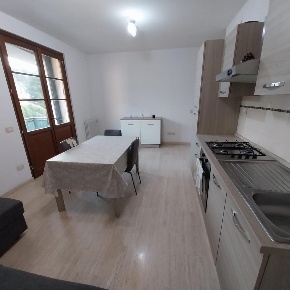 Foto Appartamento a Calci Centro di 70 m² con 3 locali in vendita