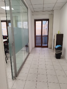 Foto Ufficio in Via Cristoforo Colombo 454g, Roma San Paolo con 6 locali