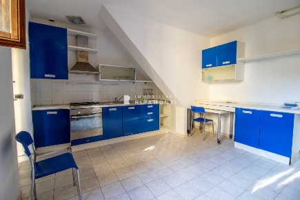 Foto Appartamento in Via Coppola, Civate di 42 m² con 2 locali in vendita