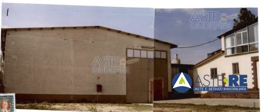 Foto Capannone industriale in Via Torre Bruna, Aprilia di 16500 m²