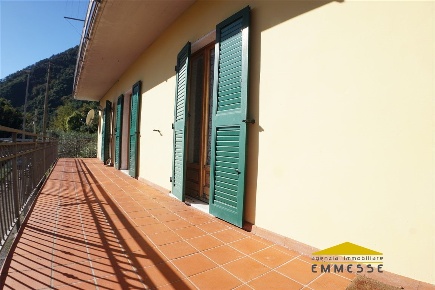 Foto Casa indipendente a Massa San Carlo - Antona di 125 m² con 5 locali