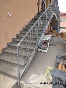 Foto Appartamento a Calcinaia Fornacette di 71 m² con 3 locali in vendita