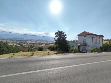 Foto Villa unifamiliare in via pietragrossa, Castel Frentano di 364 m²