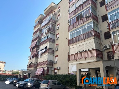 Foto Appartamento a Palermo Altarello di 125 m² con 4 locali in vendita