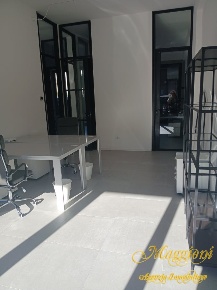 Foto Ufficio a Parma Villetta di 16 m² con 1 locali in affitto