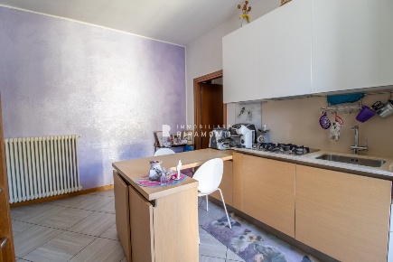 Foto Appartamento in Via Giuseppe Mazzini, Galbiate Centro di 65 m²