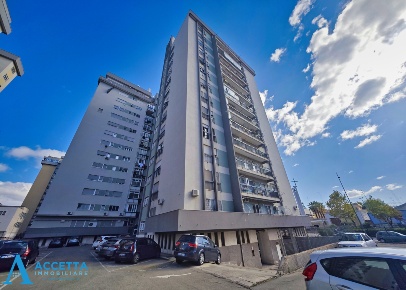 Foto Appartamento in Via Veneto  116, Taranto Italia - Montegranaro