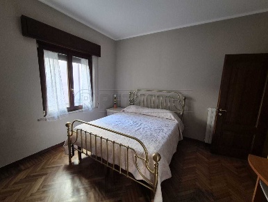 Foto Appartamento in Via Palestro, Cremona Centro di 90 m² con 2 locali