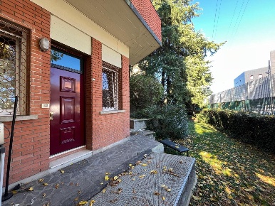 Foto Appartamento in Via Cipriani, Bologna Saffi di 58 m² con 3 locali