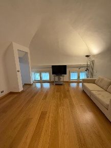 Foto Appartamento in Via Santa Maria, Torino Quadrilatero Romano di 58 m²