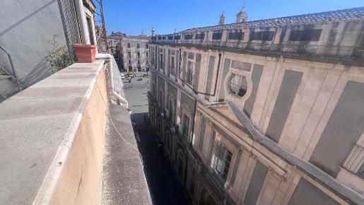Foto Appartamento a Catania Centro Storico di 70 m² con 3 locali in affitto
