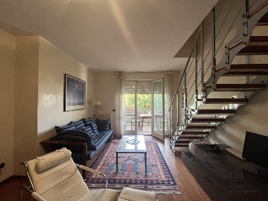 Foto Appartamento in Via Bologna, Viareggio Città Giardino di 80 m²