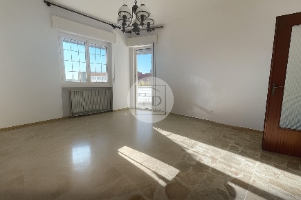 Foto Appartamento in Via IV Novembre 26, Loano Centro di 85 m² con 5 locali