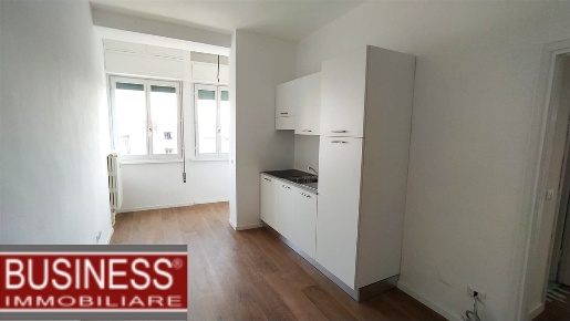 Foto Appartamento in Largo Gelsomini, Milano Giambellino di 55 m²