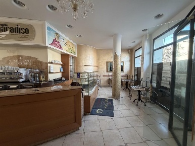 Foto Attività commerciale a Conselice di 117 m² con 2 locali in vendita