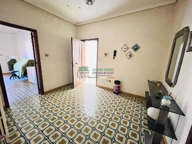 Foto Appartamento in Via Antonio  Gramsci, Comiso Pedalino di 138 m²