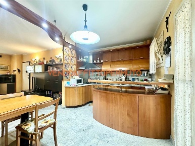 Foto Appartamento in VIA MUONI, Antegnate di 156 m² con 3 locali in vendita