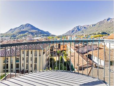 Foto Appartamento in via Giuseppe Bovara, Lecco Centro di 49 m² in affitto