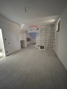 Foto Casa indipendente in Via Signorino, Caltanissetta Centro di 216 m²