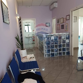 Foto Locale commerciale in via Don Luigi Sturzo, Mantova Valletta Paiolo