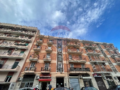 Foto Appartamento in Via Grimoaldo Degli Alfaraniti, Bari Poggiofranco