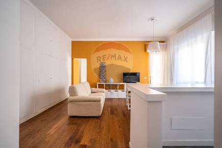 Foto Appartamento in Via Canonico Rotolo, Palermo Borgo Vecchio di 81 m²