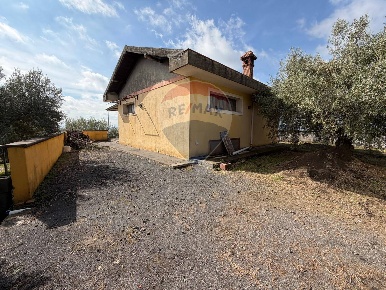 Foto Casa indipendente in CONTRADA RUBINO, Belpasso di 101 m² con 2 locali