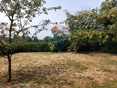 Foto Terreno residenziale in Via Pessone, Varallo Pombia Centro di 1550 m²